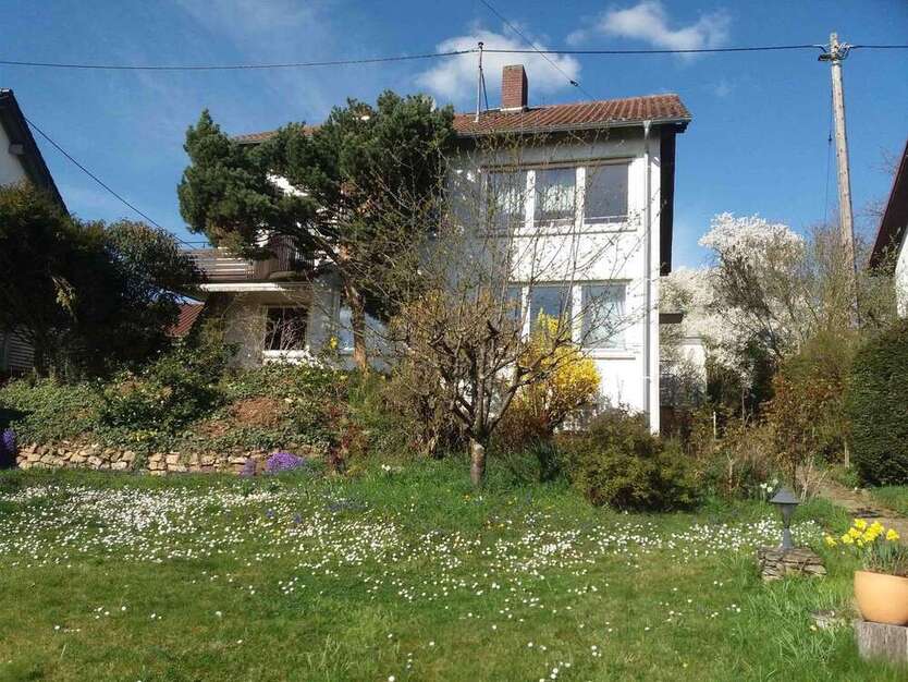 Wohnung zum Kaufen in Wiesbaden-Medenbach 325.000 € 100 m²
