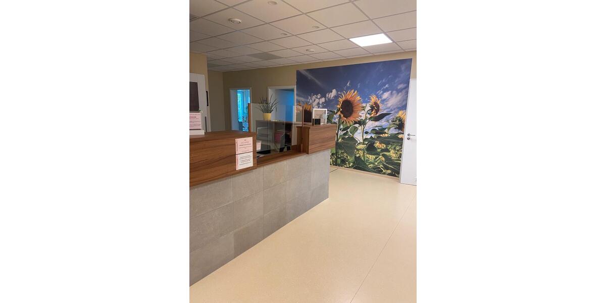 Erdgeschoßwohnung Hohen Neuendorf Bergfelde - 8 Zimmer, 210 m&sup2;, 2.992&euro; | Angebot:25083266