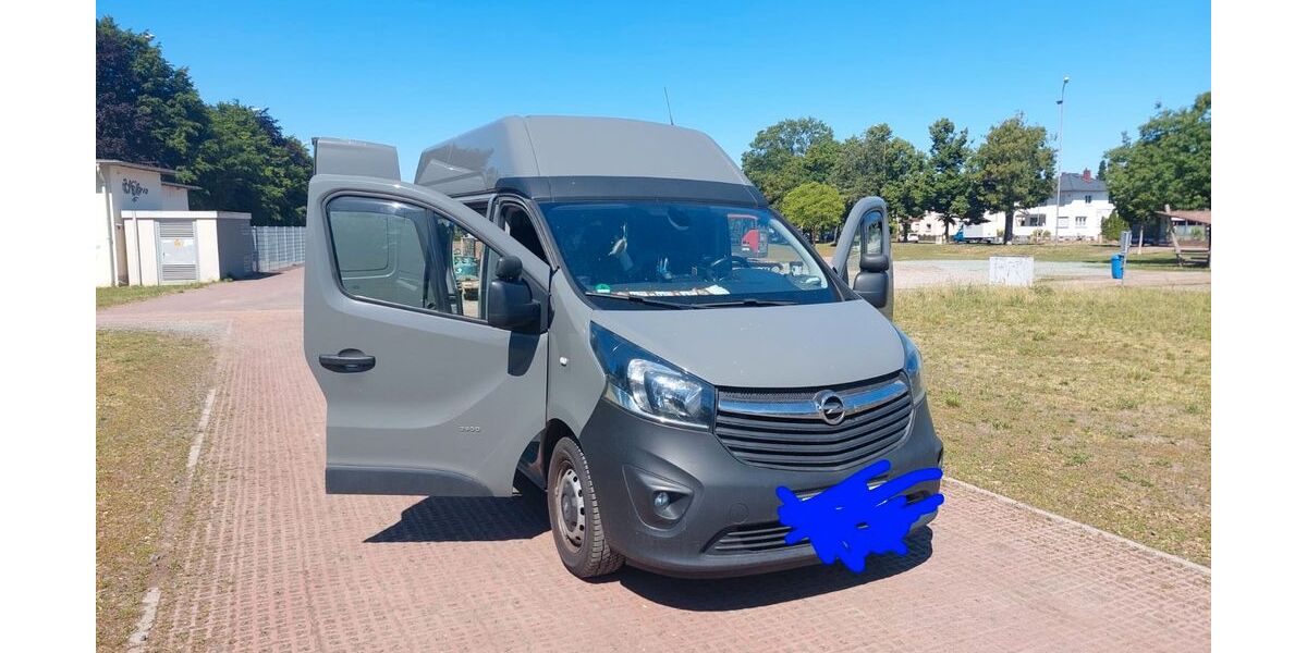 Opel Vivaro 186.000 km 10.100 &euro; Hochheim 65239