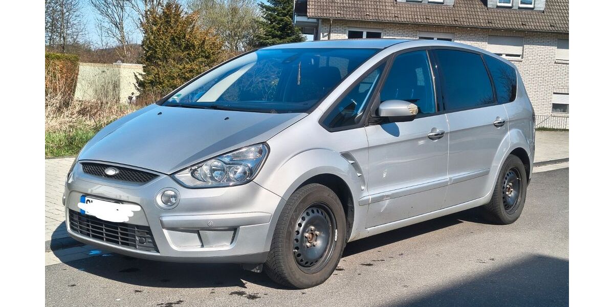 Ford S-Max 242.650 km 2.800 &euro; HENNEF 53773