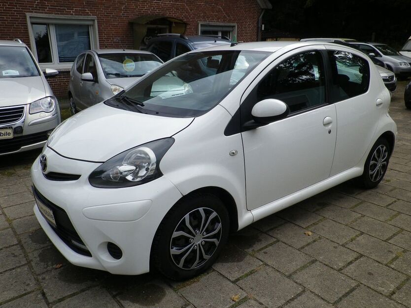 Toyota Aygo (X) 145.743 km 4.200 € Buxtehude 21614