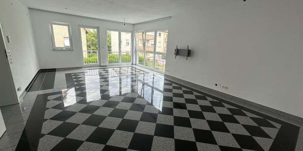 Etagenwohnung Heilbronn Kernstadt - 3 Zimmer, 95 m&sup2;, 1.310&euro; | Angebot:27159807