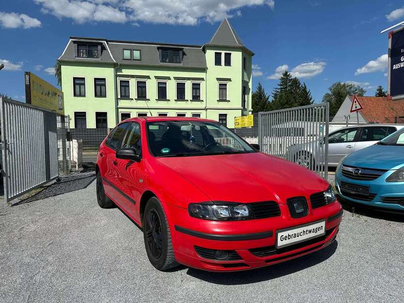 Seat Leon 178.000 km 799 € Dresden 01259
