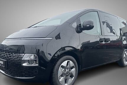 Hyundai STARIA 2.500 km 49.690 &euro; Petersberg 36100