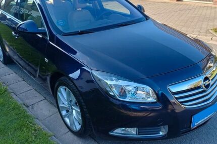Opel Insignia 107.000 km 7.450 &euro; Hummeltal 95503