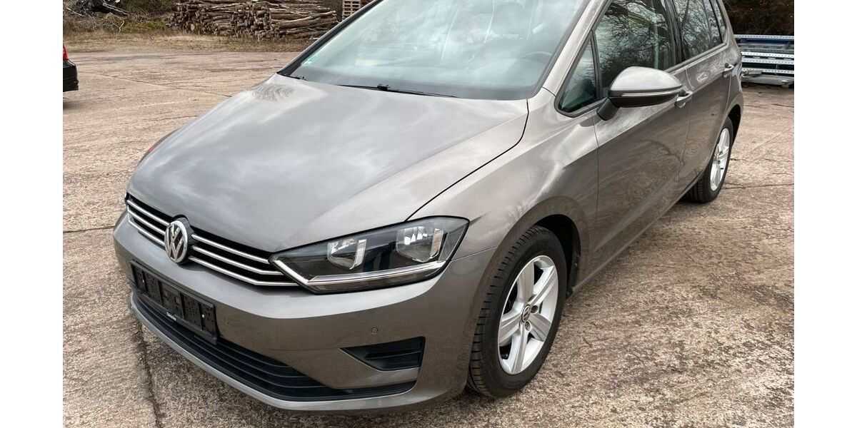 VW Golf Sportsvan 143.200 km 9.850 &euro; Regensburg 93049