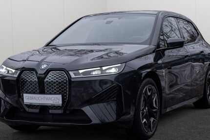 BMW iX 13.735 km 47.350 &euro; Hamburg 22529