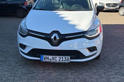 Renault Clio 148.000 km 5.800 &euro; Offenburg 77652