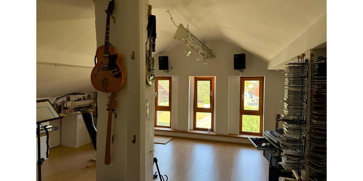 Einfamilienhaus Haag in Oberbayern - 7 Zimmer, 180 m&sup2;, 450.000&euro; | Angebot:27005541