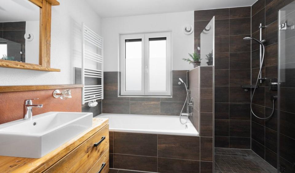 Doppelhaushälfte Bj. 2016 5 zimmer