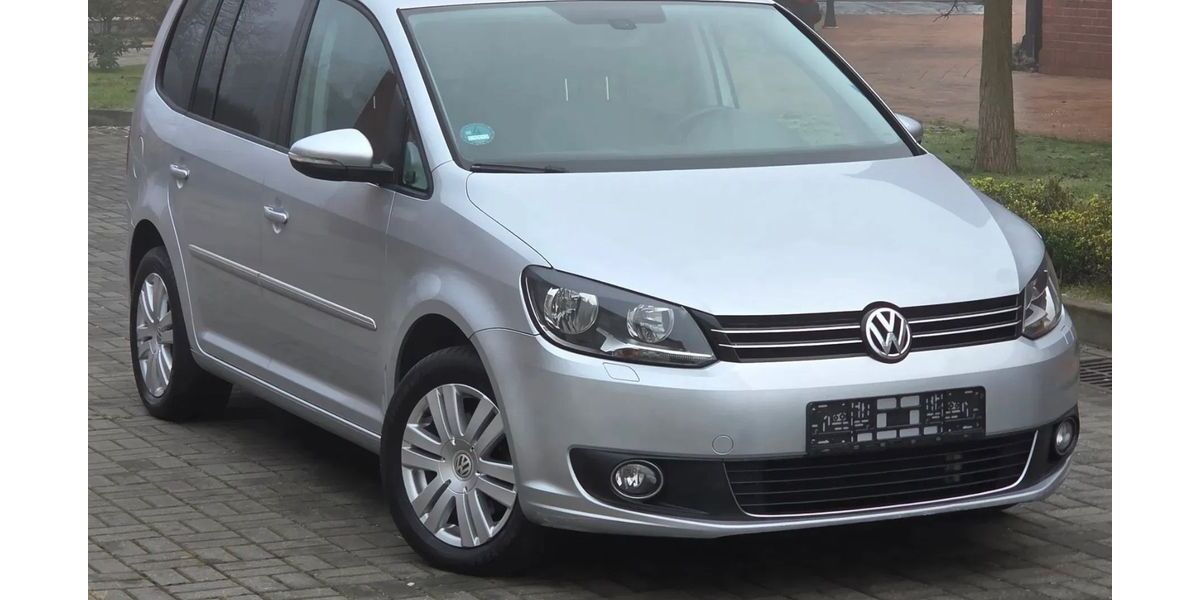 VW Touran 261.400 km 5.500 &euro; Aachen 52080