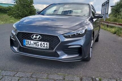 Hyundai i30 53.000 km 14.500 &euro; Duisburg 47179