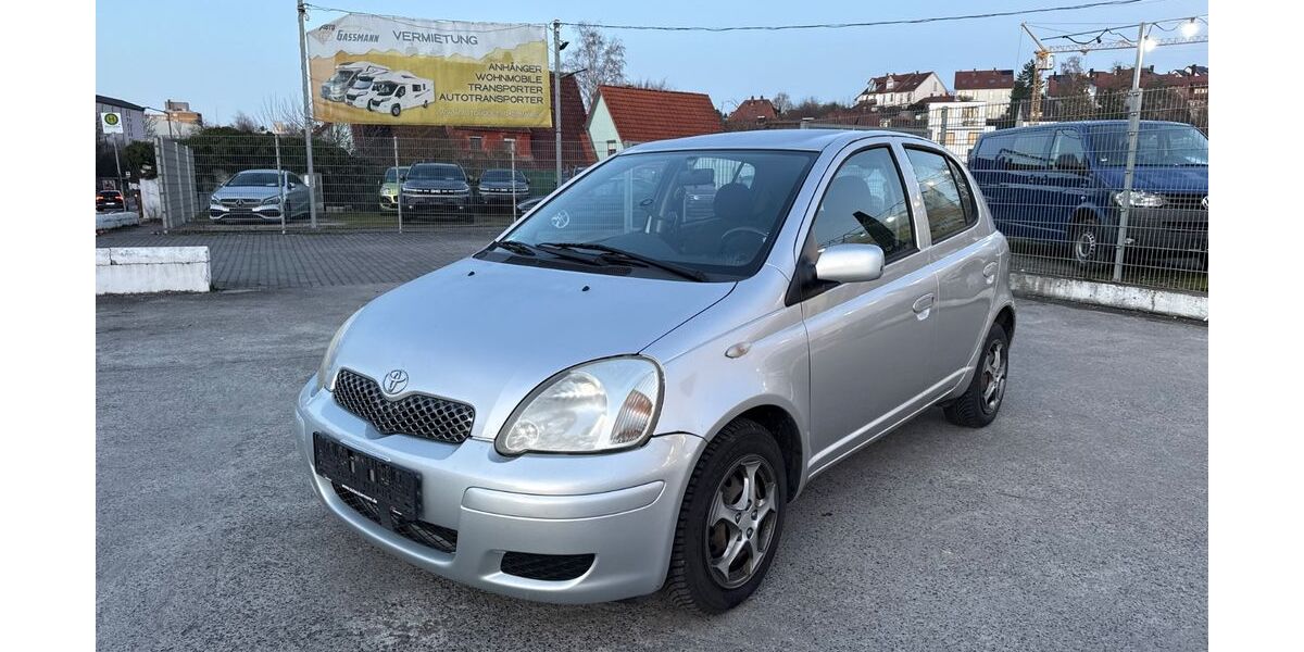 Toyota Yaris 225.739 km 1.290 &euro; Würzburg 97076