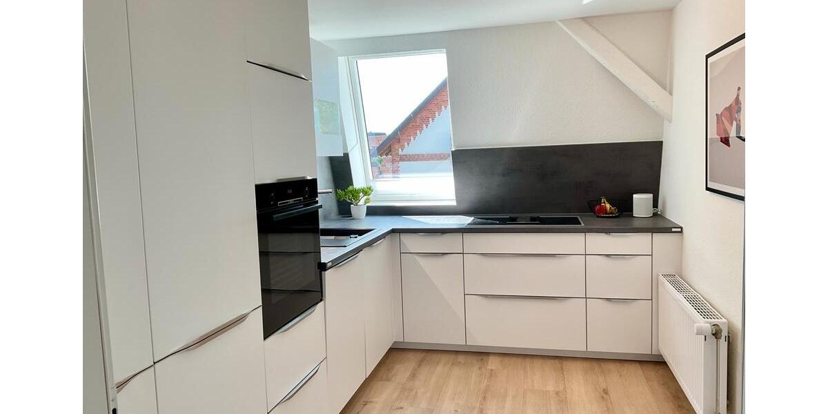 Dachgeschoßwohnung Blomberg - 3 Zimmer, 92 m&sup2;, 185.000&euro; | Angebot:27073240
