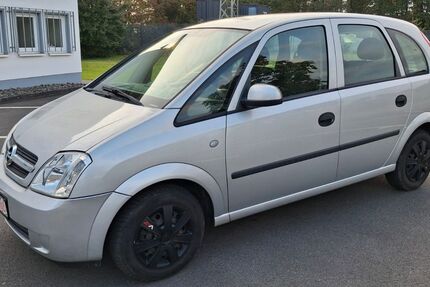 Opel Meriva 147.000 km 1.499 &euro; Wiehl 51674