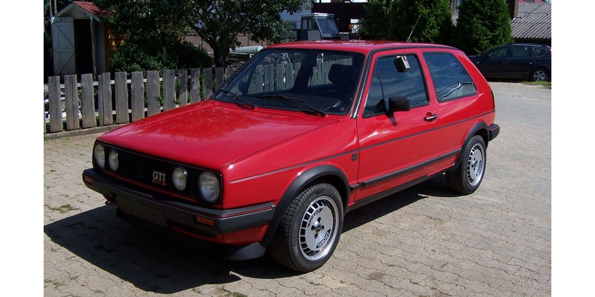 VW Golf 111.100 km 13.750 &euro; Mönchweiler 78087