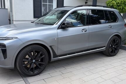 BMW X7 48.600 km 88.000 &euro; Potsdam 14476