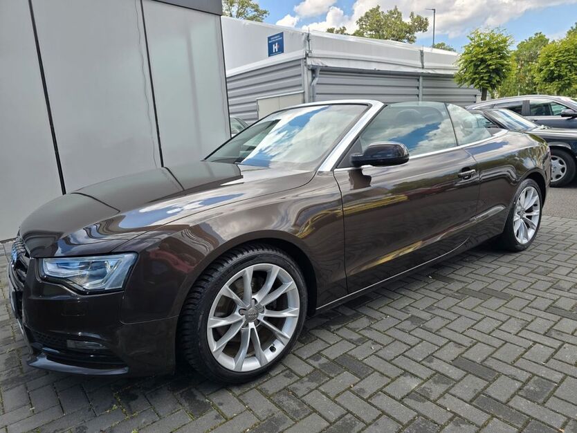 Audi A5 82.650 km 18.490 € Leipzig 04103