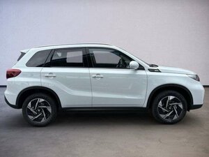 Suzuki Vitara 1.4 Boosterjet Automatik Comfort+ ALLGRIP 2.000 km 27.460 € Höhenkirchen-Siegertsbrun 85635