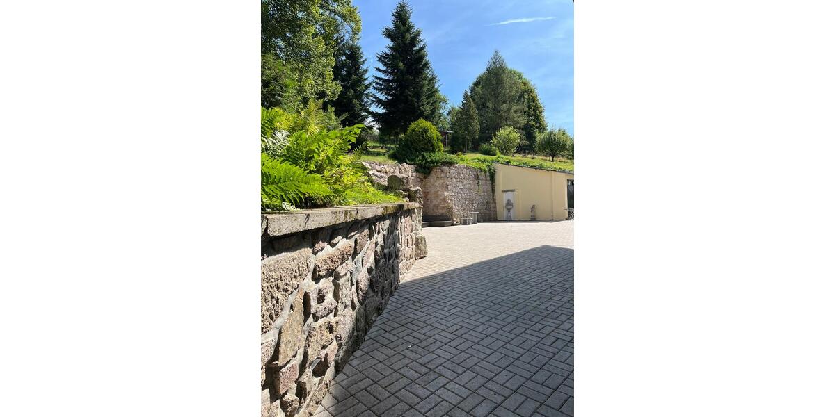 Villa Holzkirchen - 18 Zimmer, 600 m&sup2;, 1.250.000&euro; | Angebot:26960651