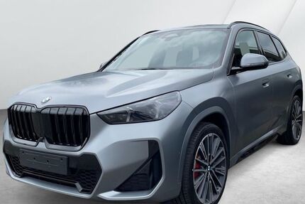 BMW X1 3.920 km 54.600 &euro; Bremerhaven 27572