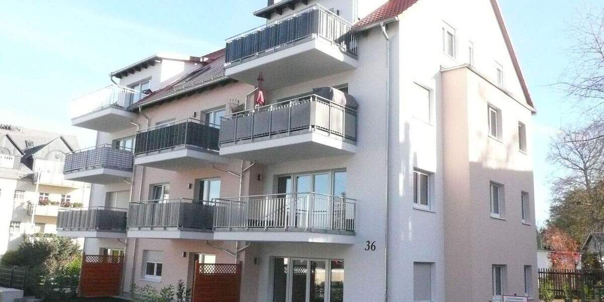 Etagenwohnung Zwickau Niederplanitz - 2 Zimmer, 47 m&sup2;, 399&euro; | Angebot:25897654