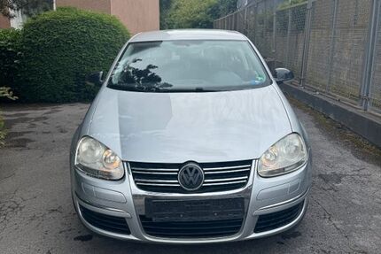 VW Jetta 148.300 km 3.500 &euro; Menden (Sauerland) 58708
