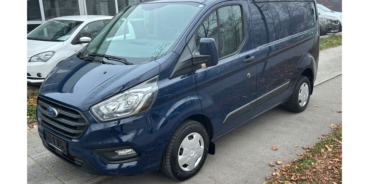 Ford Transit Custom 56.735 km 17.990 € München 81825