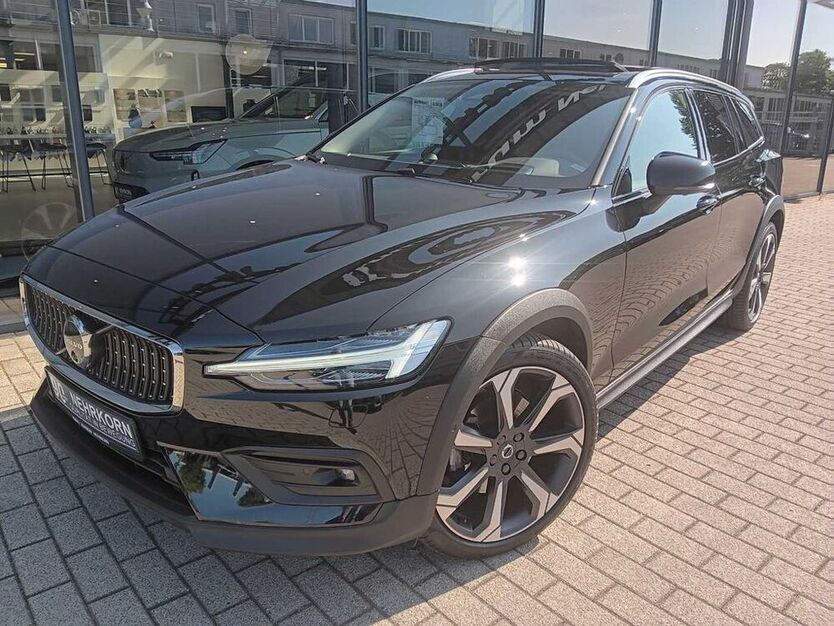 V60 Cross Country