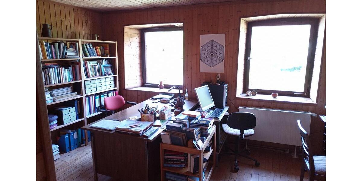 Einfamilienhaus Ehrenkirchen - 7 Zimmer, 152 m&sup2;, 489.000&euro; | Angebot:26763495