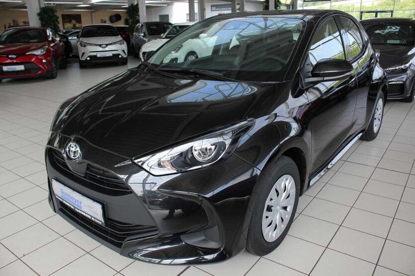 Yaris