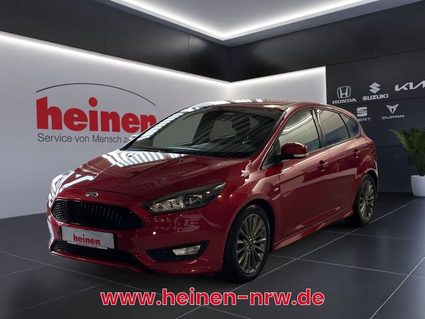 Ford Focus 83.700 km 9.919 € Dortmund 44263