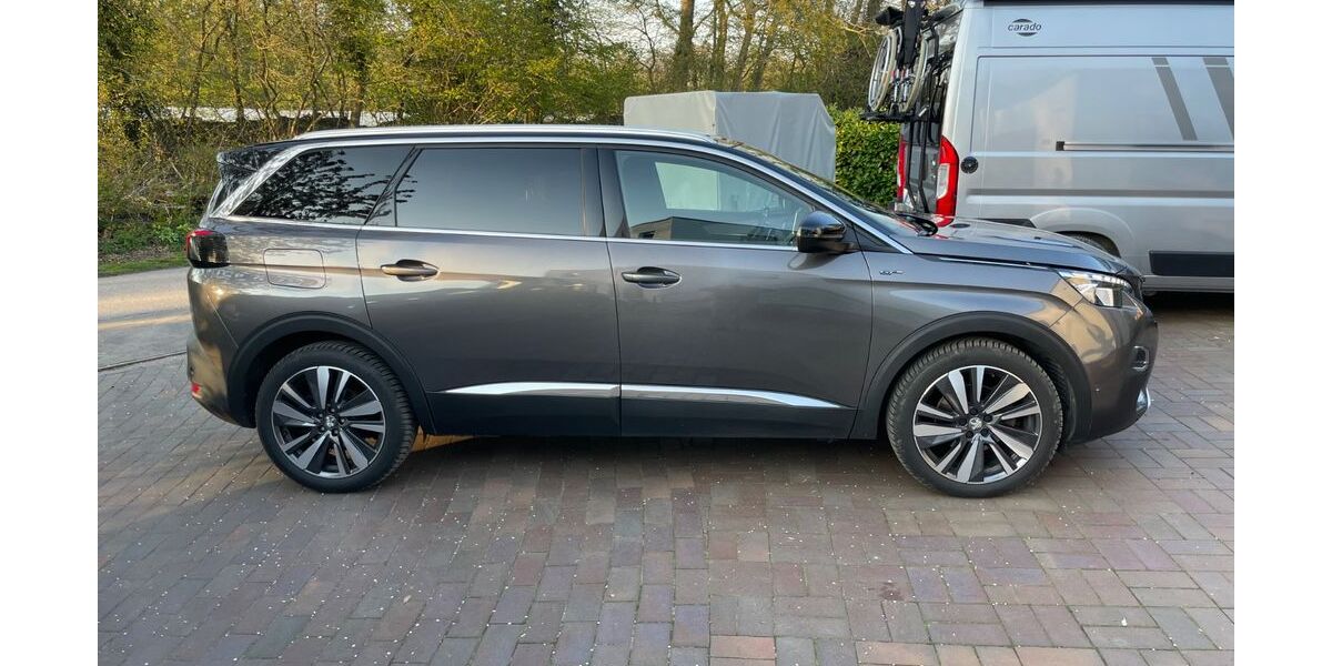 Peugeot 5008 139.600 km 21.000 &euro; Visbek 49429