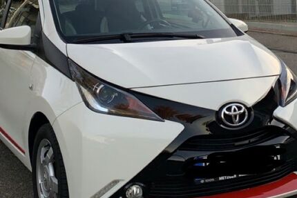 Toyota Aygo (X) 83.000 km 6.599 &euro; Flein 74223