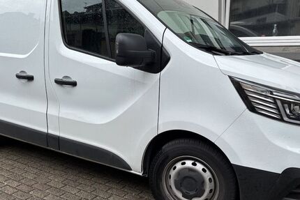 Renault Trafic 14.610 km 28.900 &euro; Essen 45307