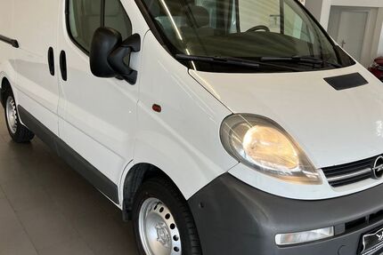 Opel Vivaro 263.400 km 6.990 &euro; Elsterwerda 04910