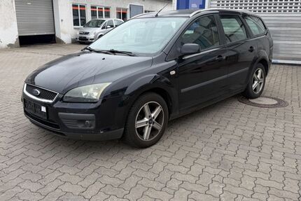Ford Focus 182.000 km 899 &euro; Augsburg 86153