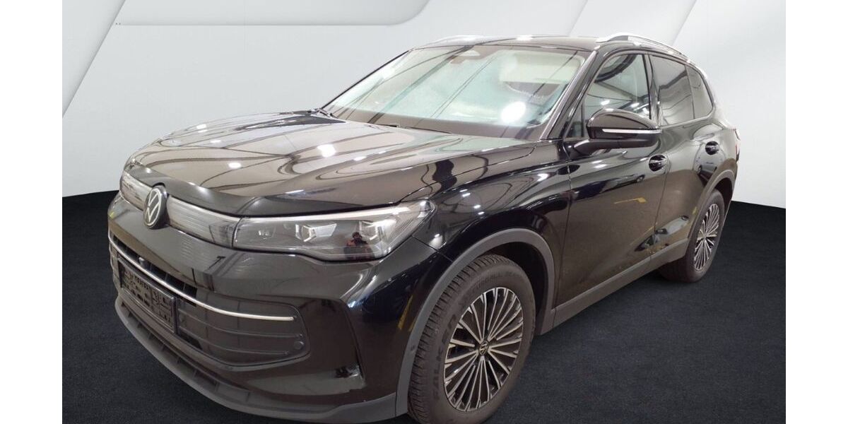 VW Tiguan 25.466 km 33.290 &euro; Ahrensburg 22926