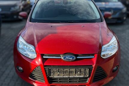 Ford Focus 127.000 km 2.890 &euro; Görlitz 02828