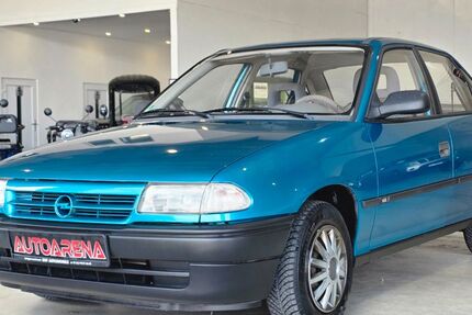 Opel Astra 168.000 km 2.990 &euro; Attenkirchen 85395