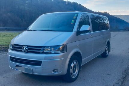 VW T5 Caravelle 389.000 km 12.100 &euro; Gernsbach 76593
