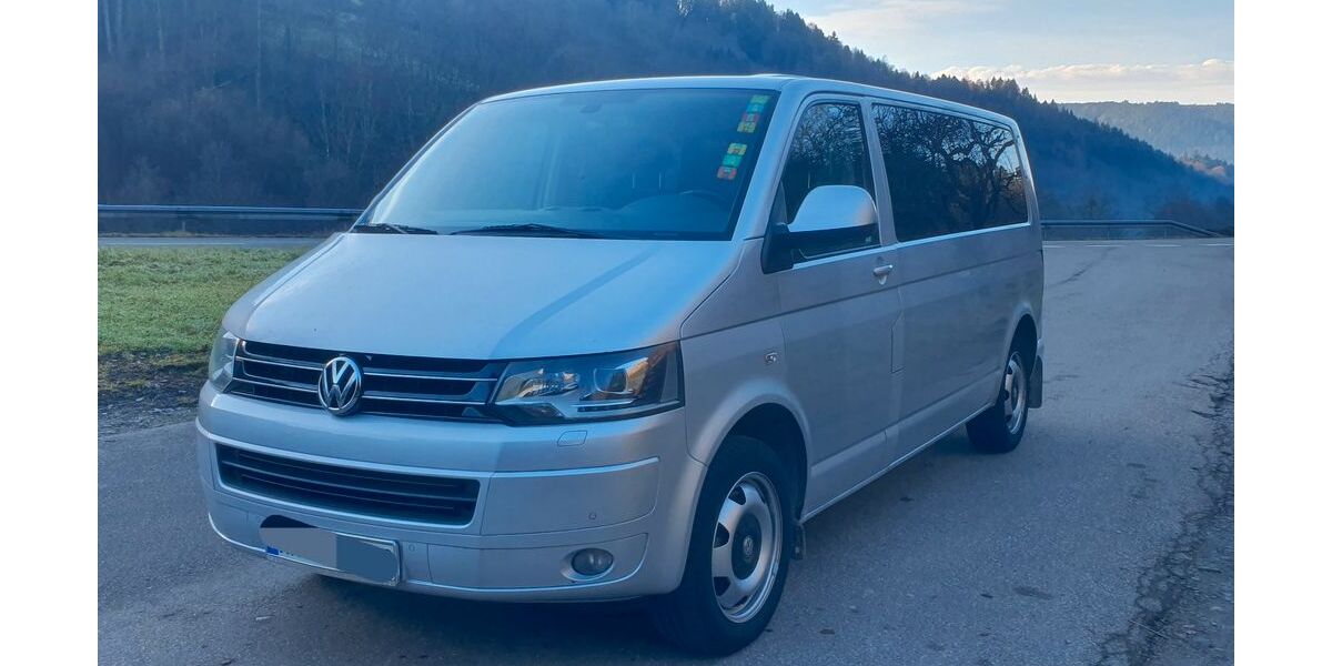 VW T5 Caravelle 389.000 km 12.100 &euro; Gernsbach 76593