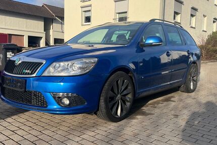 Skoda Octavia 214.000 km 6.200 € Weitramsdorf 96479