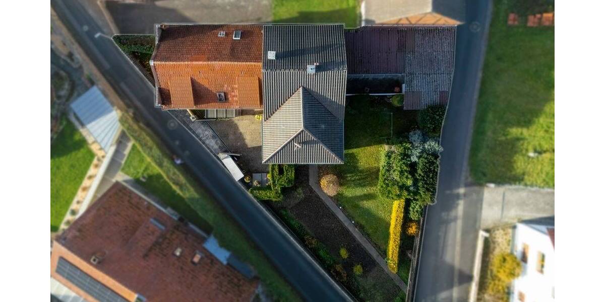 Mehrfamilienhaus, Wohnhaus Werneck / Zeuzleben Zeuzleben - 6 Zimmer, 196 m&sup2;, 199.000&euro; | Angebot:25731310