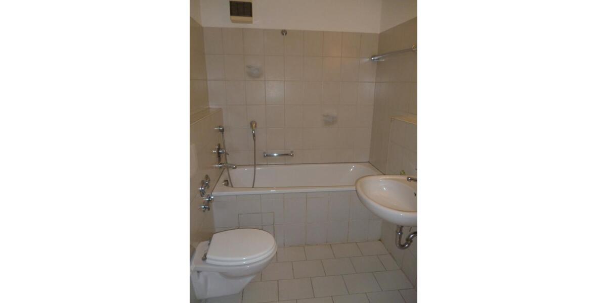 Dachgeschoßwohnung Lörrach Salzert - 2 Zimmer, 44 m&sup2;, 239.000&euro; | Angebot:26896898