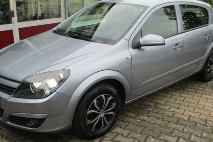 Opel Astra 112.000 km 3.990 € Rügland 91622