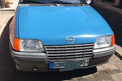 Opel Kadett 120.000 km 1.850 € Langenfeld 40764
