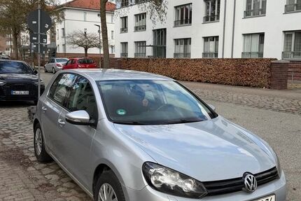 VW Golf 271.743 km 2.650 &euro; Lübeck 23564