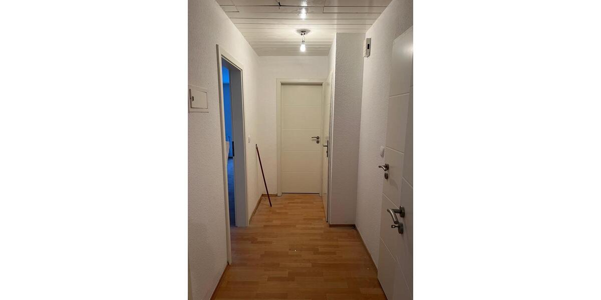 Zwei Generationen Haus komplett saniert, mit großen Garten 6 zimmer