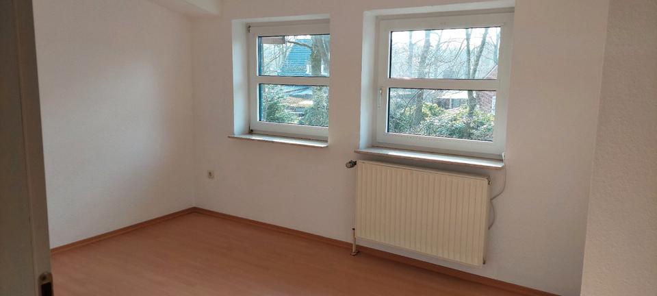 Reihenhaus Uplengen - 4 Zimmer, 118 m&sup2;, 220.000&euro; | Angebot:26113252
